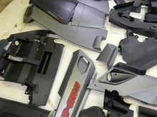 Load image into Gallery viewer, 2018 Can Am Commander 1000R XT Fairing Door Panel Tank Cover Cowl Set 707900166