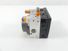Load image into Gallery viewer, 2019 BMW R1250GS K50 Abs Brake Pump Pressure Unit Module 34519898518 34519444398 | Mototech271