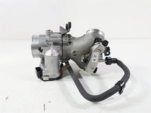 Load image into Gallery viewer, 2019 Indian Chieftain Limited Throttle Body & Intake Manifold 1204685 | Mototech271