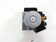Load image into Gallery viewer, 2023 Triumph Street Triple 765 RS Abs Brake Pump Module T2025961 T2025959
