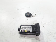 Load image into Gallery viewer, 2003 Harley Touring FLHTCUI 100TH E-Glide Tssm Security Module & Fob 68922-00B