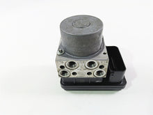 Load image into Gallery viewer, 2018 Harley FLHCS Softail Heritage 115th Abs Brake Pump Module Unit 41100044B