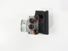 Load image into Gallery viewer, 2024 Harley Sportster RH975 S Abs Brake Pump Module Unit 41100115A 41100114