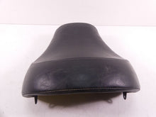 Load image into Gallery viewer, 2001 Kawasaki VN1500 Vulcan C Front Rider Driver Seat Saddle 53001-1881 | Mototech271