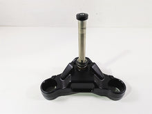 Load image into Gallery viewer, 2019 Harley Softail FXDR 114 Lower Triple Tree Steering Clamp 45900221 | Mototech271