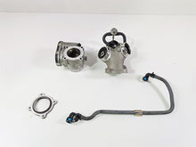 Load image into Gallery viewer, 2018 Indian Springfield Dark Horse Throttle Body & Intake 1204685 5138214