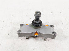 Load image into Gallery viewer, 2007 BMW R1200RT K26 Showa Lower Triple Tree & Ball Joint 31428520146 | Mototech271