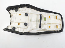 Load image into Gallery viewer, 2002 Yamaha FZ1 FZS1000 Fazer Nice Duo Driver Rider Seat Saddle 5LV-24730-10-00 | Mototech271