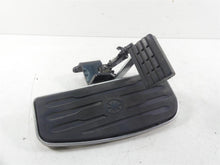 Load image into Gallery viewer, 2002 Yamaha XVS1100 V-Star Right Footboard + Brake Pedal Set 5KS-27420-00-00
