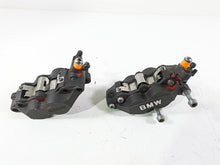 Load image into Gallery viewer, 2004 BMW R1150GS R21 Front Brake Caliper Set Tokico 34117670391 34117670392 | Mototech271