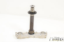 Load image into Gallery viewer, 2005 Kawasaki ZZR1200 ZX1200 Ninja Lower Triple Tree Steering Clamp 44037-0008 | Mototech271