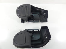 Load image into Gallery viewer, 2009 Harley FLHTCU SE4 CVO E-Glide Lower Leg Fairing Storage Cover Set 58816-05A | Mototech271