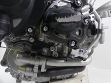 Load image into Gallery viewer, 2016 Yamaha YZF-R1 S RN32 Running Engine Motor 32K -Video 2CR-14411-00-00