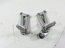 Load image into Gallery viewer, 2005 Kawasaki ZX12R Ninja Rear Passenger Footpeg Set 35063-0062-458 | Mototech271