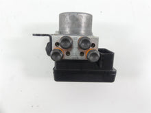 Load image into Gallery viewer, 2014 Ducati Hypermotard 821 SP Abs Brake Pump Pressure Module 54240331B | Mototech271