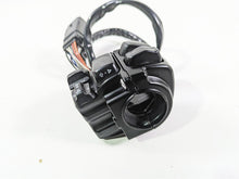 Load image into Gallery viewer, 2009 Harley Touring FLHX Street Glide Right Hand Cruise Control Switch 71684-06A | Mototech271