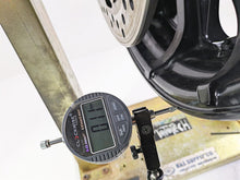 Load image into Gallery viewer, 2018 Indian Springfield Dark Horse Straight 16x5 Rear Wheel Rim 1523060