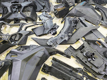 Load image into Gallery viewer, 2018 Can Am Maverick X3 XRC Turbo R Plastic Fairing Panels Alu Top 715002900