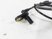 Load image into Gallery viewer, 2020 Kawasaki ZX6R Ninja Rear Abs Brake Wheel Speed Sensor 21176-0738 | Mototech271