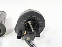 Load image into Gallery viewer, 2019 BMW R1250RT K52 Left Right Heated Cruise Hand Grip Set 61318552124 | Mototech271