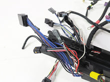 Load image into Gallery viewer, 2017 Harley FLS Softail Slim Main Wiring Harness Loom - Non Abs -No Cut 69201434 | Mototech271