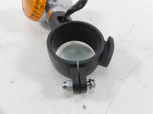 Load image into Gallery viewer, 2004 Kawasaki VN1600 Meanstreak Front Left Turn Signal Blinker 23037-1405 | Mototech271