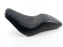 Load image into Gallery viewer, 2017 Harley Softail FXSB Breakout Oem Dual Seat Saddle 520000xx