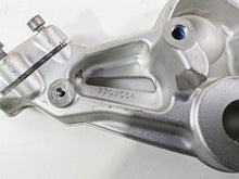 Load image into Gallery viewer, 2014 BMW K1300S K40 Upper Triple Tree & Handle Bar Mount 32717707554 | Mototech271