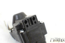 Load image into Gallery viewer, 2016 Yamaha R1 YZFR1 S Exhaust Valve Actuator Servo Motor 2CR-85820-00-00 | Mototech271