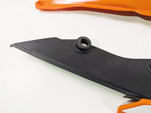 Load image into Gallery viewer, 2020 KTM 1290 Super Adventure R Tail Side Fairing Cover Set 60308044000