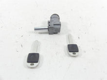 Load image into Gallery viewer, 2018 Harley Softail FXBB Street Bob Steering Lock Key Set 45600049 | Mototech271