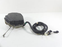 Load image into Gallery viewer, 2015 Yamaha Waverunner VX1100 Cruiser Reverse Trim Motor & Box F2X-6140B-00-00