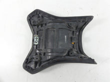 Load image into Gallery viewer, 2007 Yamaha FZ1 Fazer Front Rider Driver Saddle Seat -No Cuts 2D1-24710-02-00 | Mototech271
