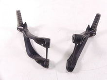 Load image into Gallery viewer, 2008 Kawasaki ZX6R Ninja Rear Passenger Foot Peg Set 35063-0144-W9 35063-0145-W9