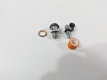 Load image into Gallery viewer, 2018 Harley FLHCS Softail Heritage 115th Rear Brake Caliper & Bracket 41300192