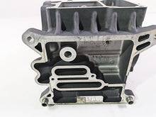 Load image into Gallery viewer, 2007 Harley Touring FLHRSE CVO Road King 6-Sp Transmission Housing 33162-07A