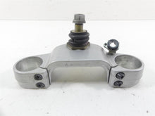 Load image into Gallery viewer, 2003 BMW R1150 GS R21 Lower Triple Tree Steering Clamp - Read 31422335778 | Mototech271
