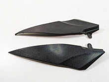 Load image into Gallery viewer, 2007 Yamaha R1 YZFR1 Side Trim Infill under Tank Side Cover Fairing 4C8-24139-00 | Mototech271