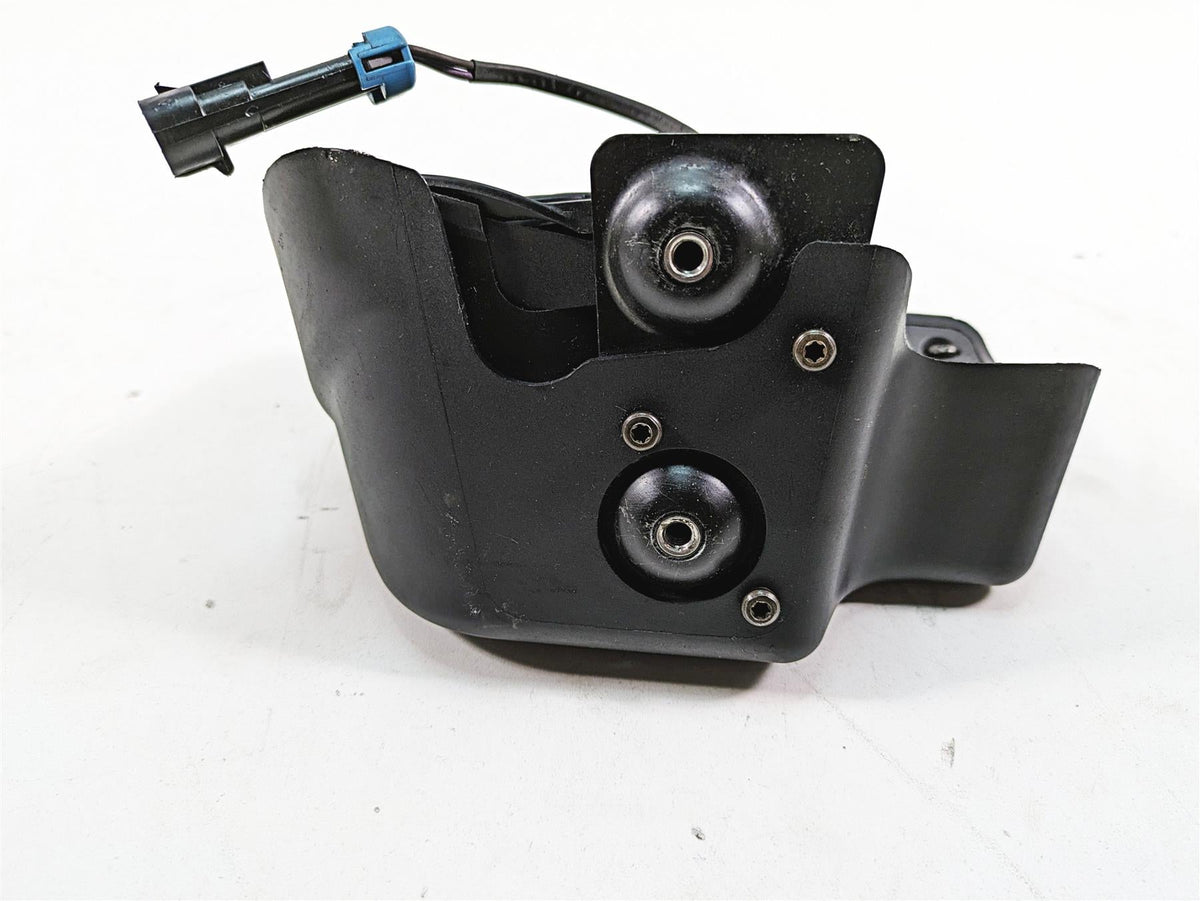 2018 Harley Touring FLHXSE CVO Street Glide Rear Cylinder