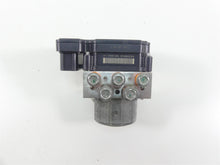 Load image into Gallery viewer, 2016 Harley Touring FLHTP Electra Glide Abs Brake Pump Unit Module 41100013A | Mototech271