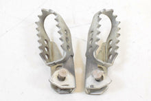 Load image into Gallery viewer, 2009 BMW R1200 GS K255 Adv Front Rider Driver Footpeg Set 46717694557 | Mototech271