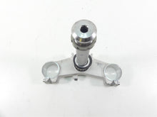 Load image into Gallery viewer, 2013 Kawasaki ZX636 ZX6R Ninja Lower Triple Tree Steering Clamp 44037-0136 | Mototech271