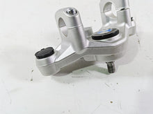 Load image into Gallery viewer, 2016 BMW R1200GS GSW K50 Upper Triple Tree Steering Clamp 31428555849 | Mototech271