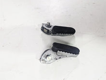 Load image into Gallery viewer, 2010 BMW R1200GS K25 Front Footpeg Foot Peg Rest Set 46717729281 46717729282
