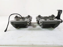 Load image into Gallery viewer, 2009 Harley XR1200 Sportster Cylinderhead Cylinder Head Set 17523-08 17524-08 | Mototech271