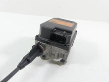 Load image into Gallery viewer, 2004 Harley FLHTC SE CVO Electra Glide Delphi Cruise Control Module 70955-04 | Mototech271