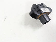 Load image into Gallery viewer, 2015 Harley Touring FLHTKL Electra Glide Auxiliary Switch Kit 69200172