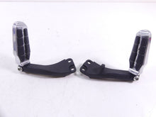 Load image into Gallery viewer, 2009 Harley FXDF Dyna Fat Bob Rear Passenger Footpeg Set 49224-06A 49230-06 | Mototech271