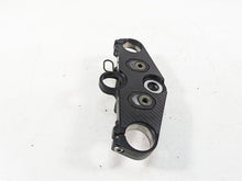 Load image into Gallery viewer, 2002 Yamaha FZ1 FZS1000 Fazer Upper Triple Tree Steering Clamp 5LV-W2341-00-00 | Mototech271