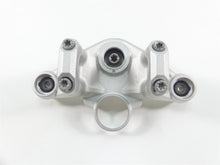 Load image into Gallery viewer, 2019 BMW R1250GS K50 Upper Triple Tree Steering Clamp 31428555849 | Mototech271